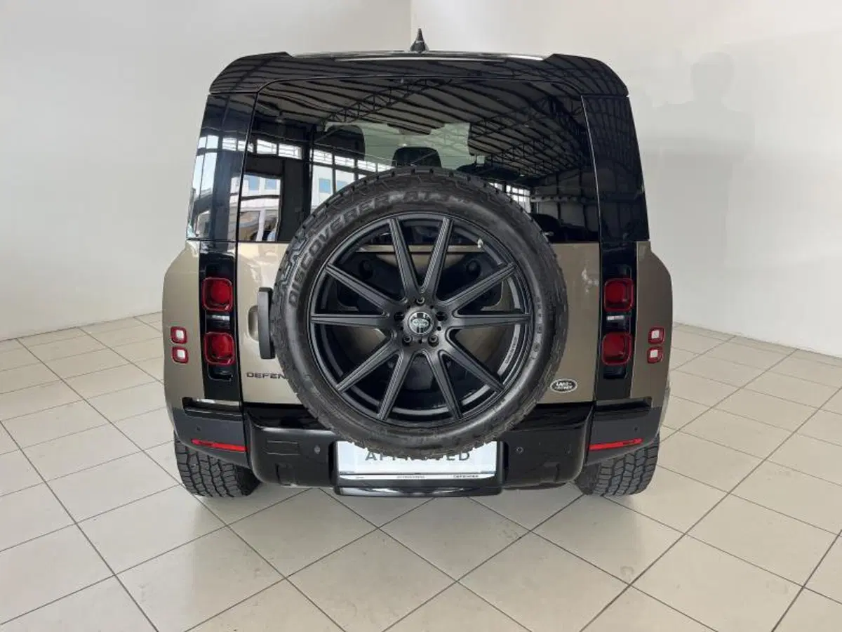 Land Rover Defender usata a Venezia (4)