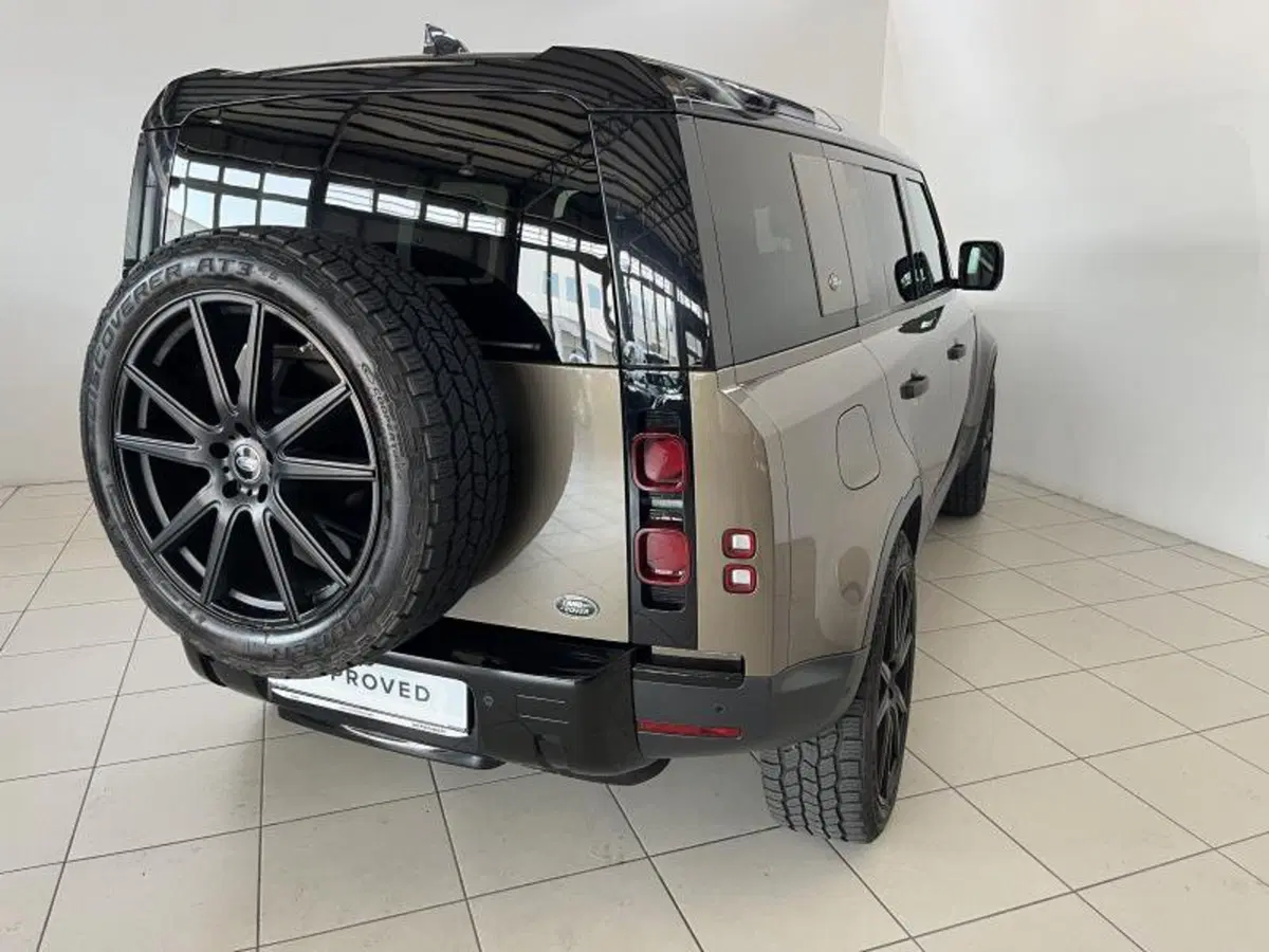 Land Rover Defender usata a Venezia (5)