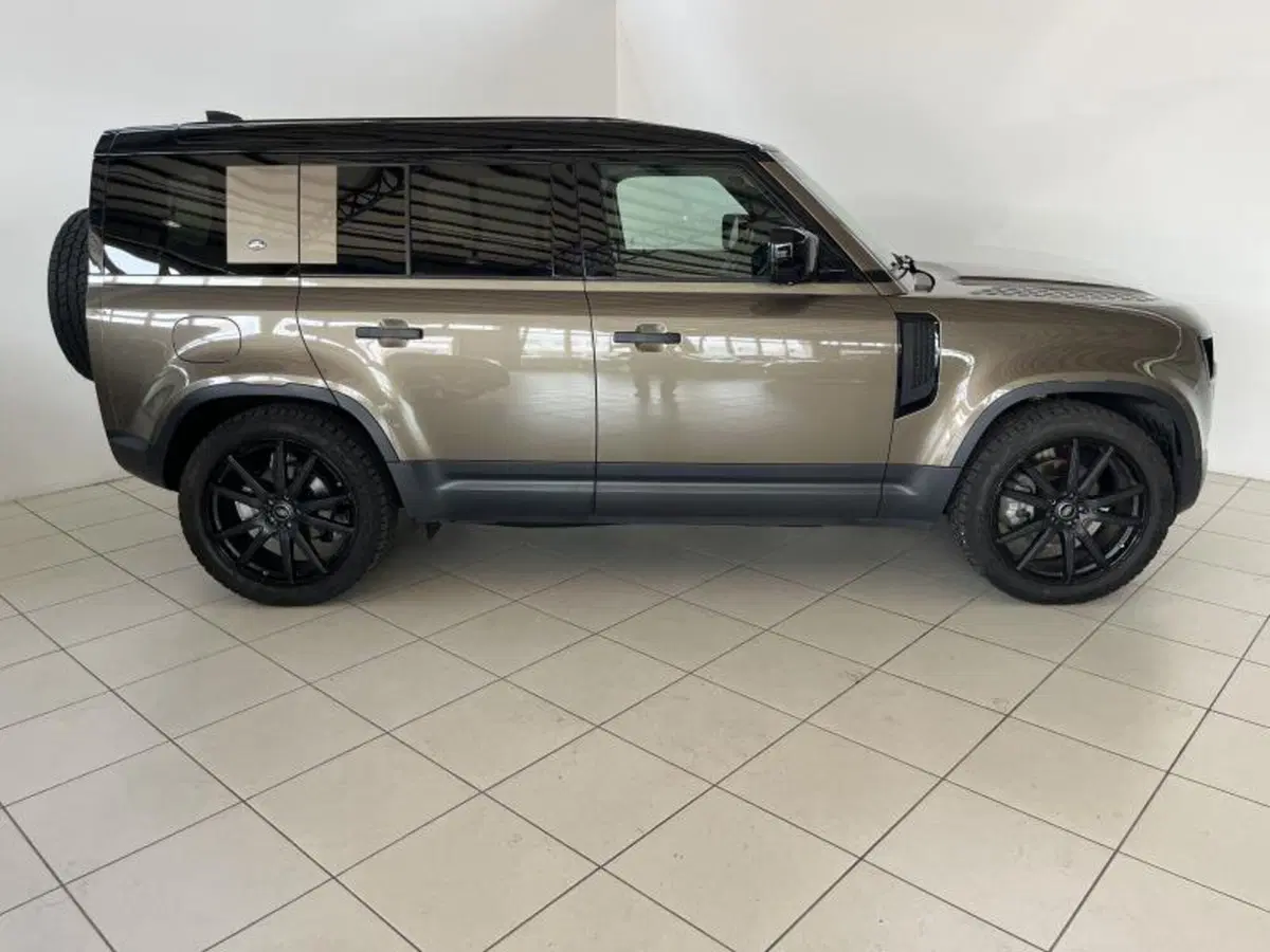Land Rover Defender usata a Venezia (6)