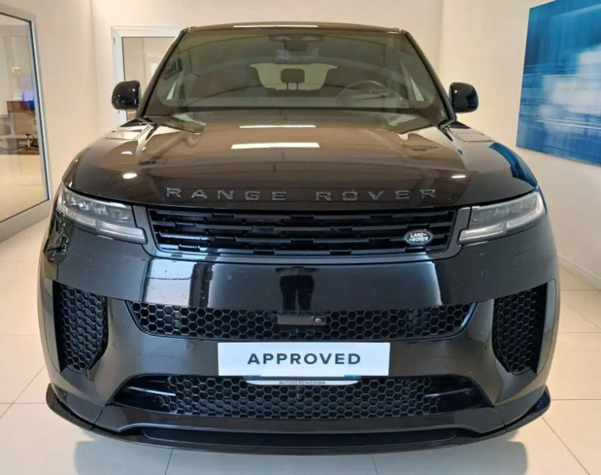 Land Rover Range Rover Sport usata a Venezia (6)