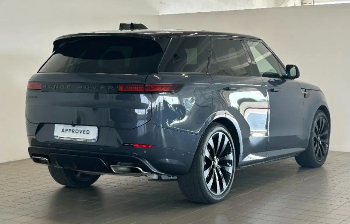 Land Rover Range Rover usata a Venezia (5)