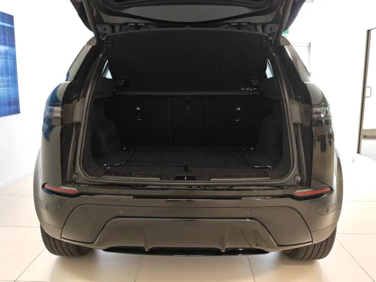 Land Rover Range Rover Evoque usata a Venezia (12)