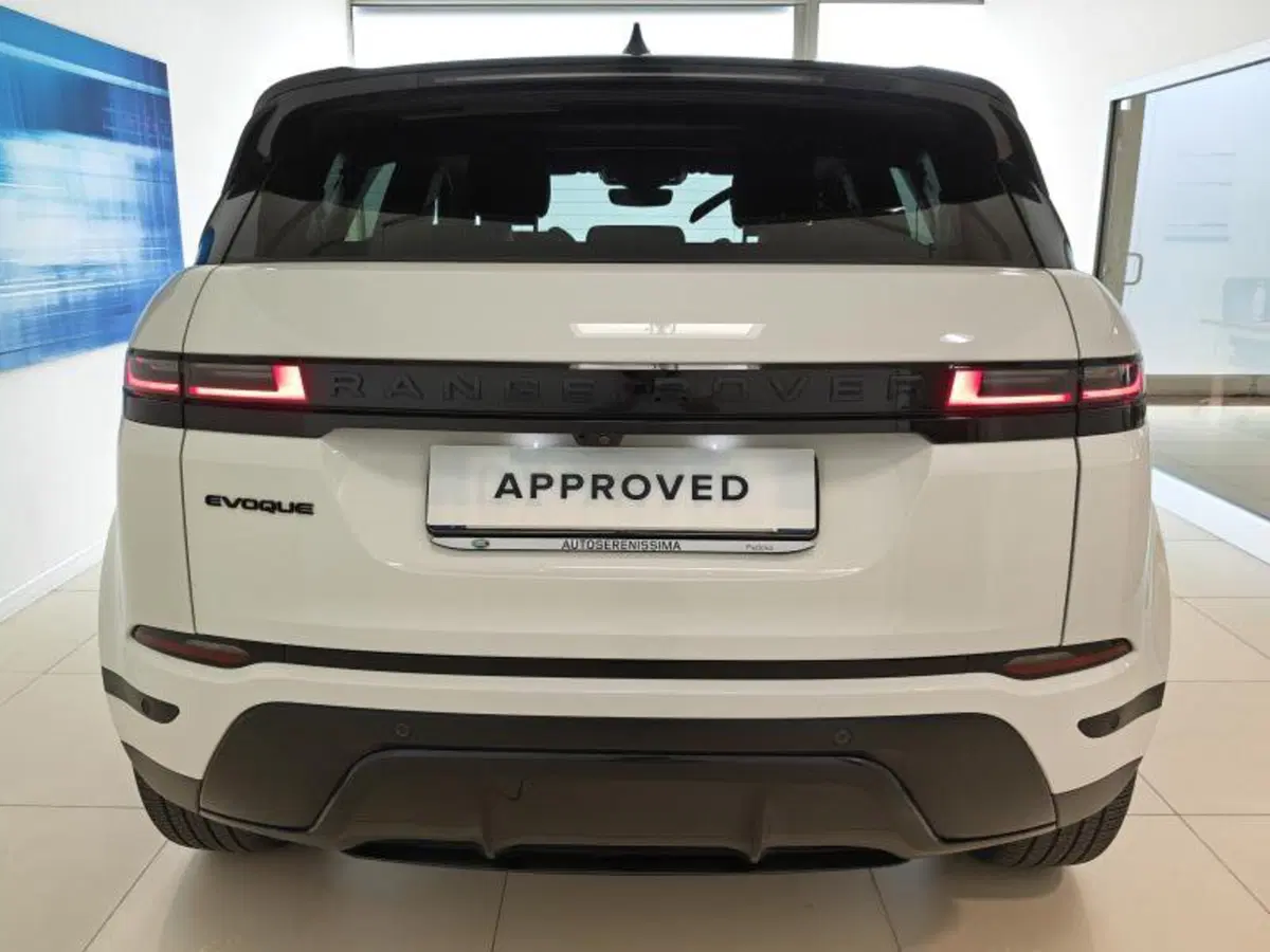 Land Rover Range Rover Evoque usata a Venezia (3)