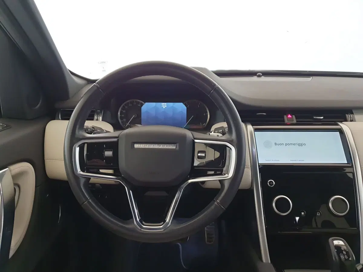 Land Rover Discovery Sport usata a Monza e Brianza (15)