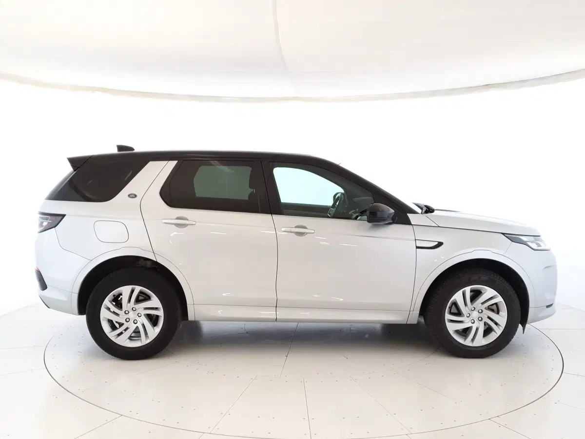 Land Rover Discovery Sport usata a Monza e Brianza (6)