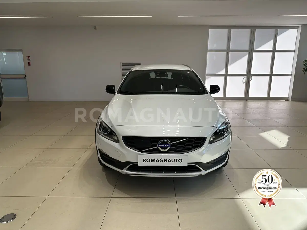 Volvo V60 Cross Country usata a Forlì-Cesena (2)