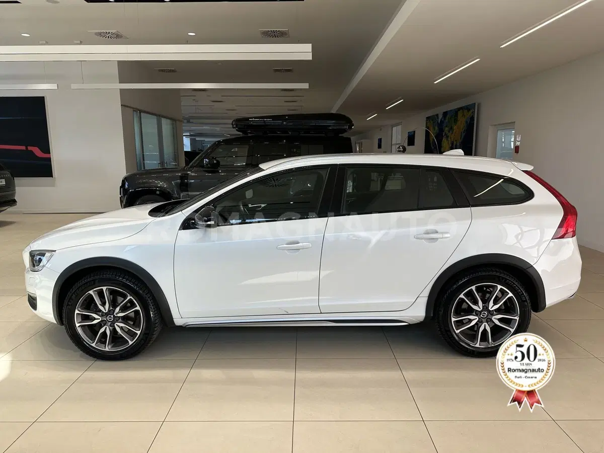 Volvo V60 Cross Country usata a Forlì-Cesena (8)