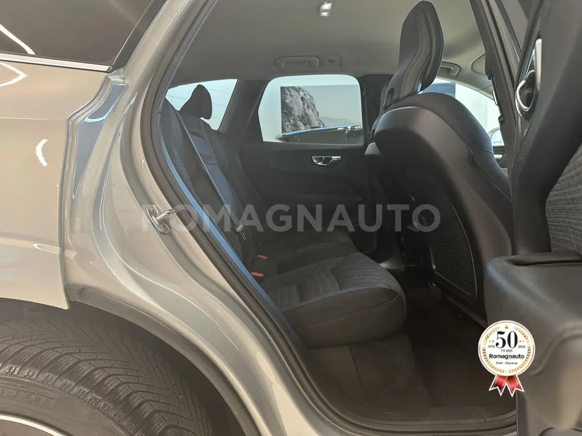 Volvo XC60 usata a Forlì-Cesena (11)