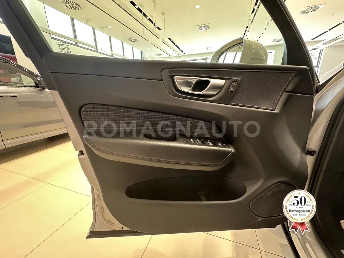 Volvo XC60 usata a Forlì-Cesena (15)