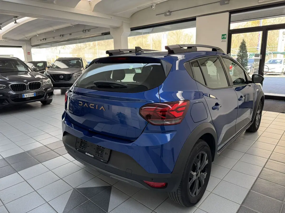 Dacia Sandero Stepway usata a Verbano Cusio Ossola (2)