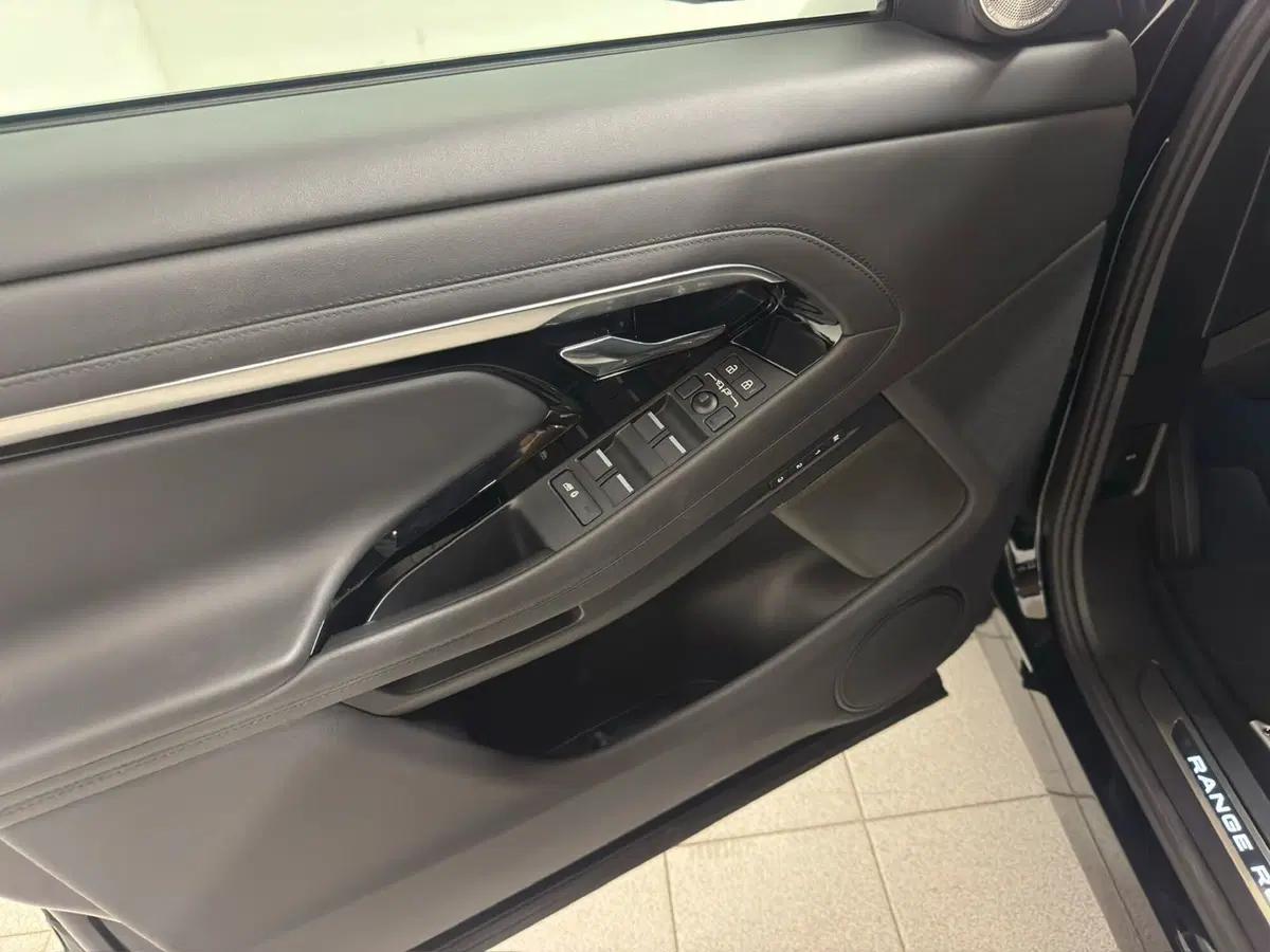 Land Rover Range Rover Evoque usata a Novara (18)