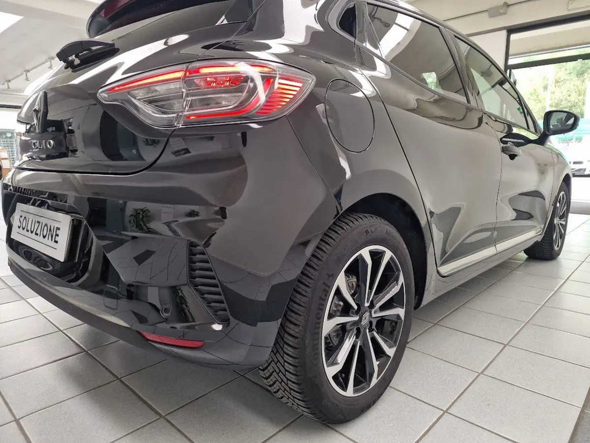 Renault Clio usata a Verbano Cusio Ossola (17)