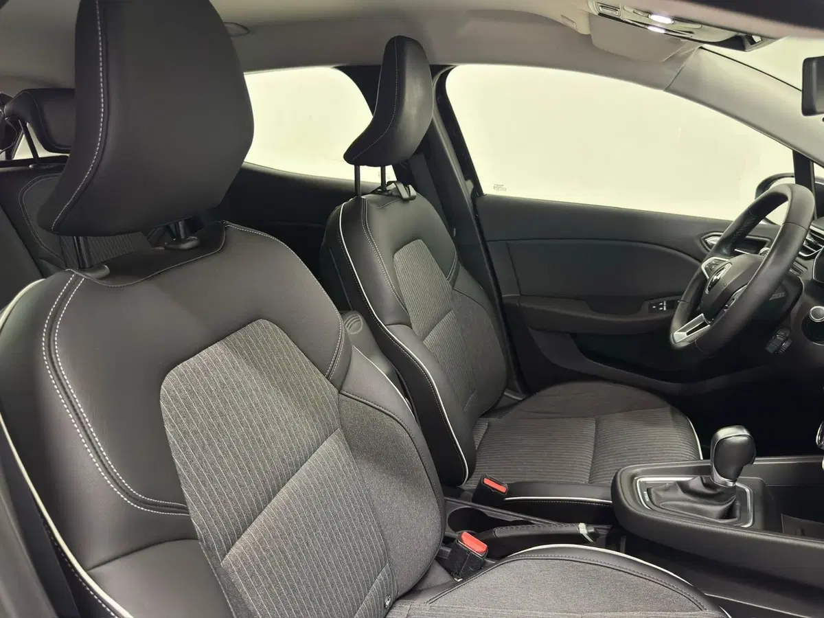 Renault Clio usata a Novara (17)