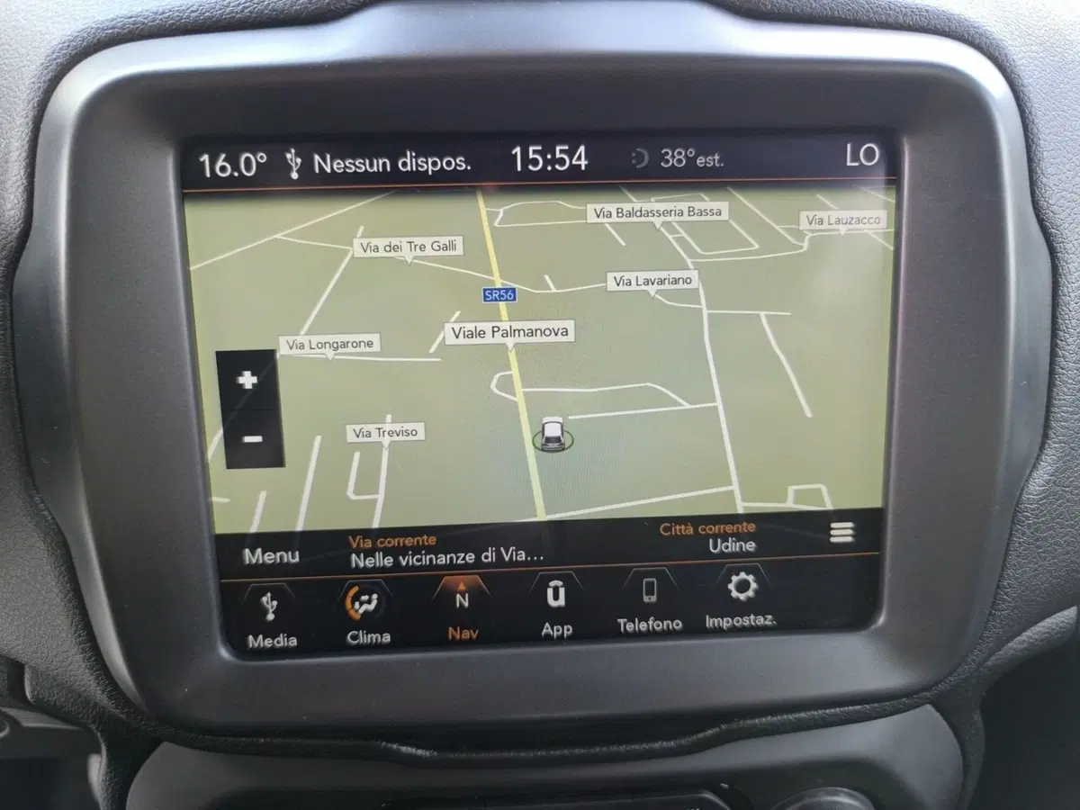 Jeep Renegade usata a Udine (11)