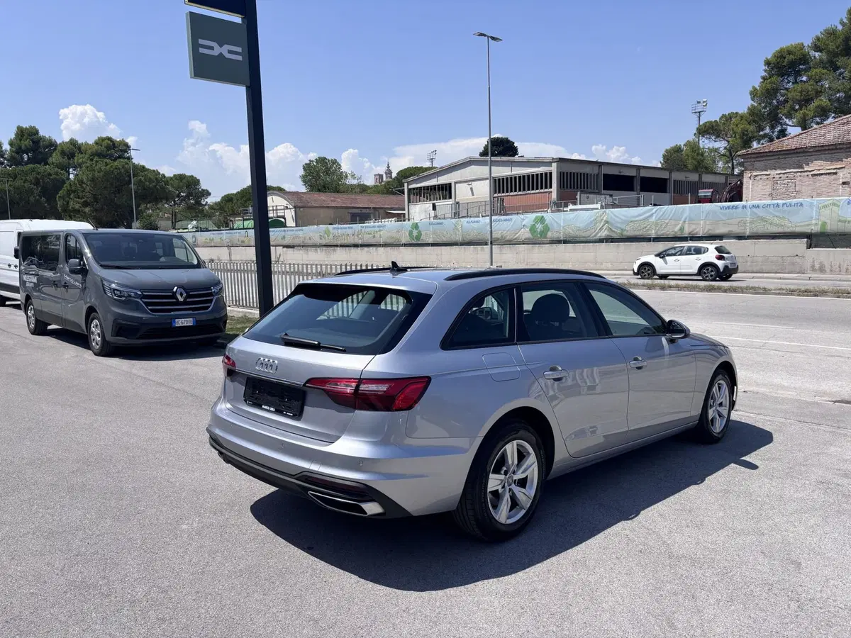 Audi A4 Avant usata a Ancona (5)