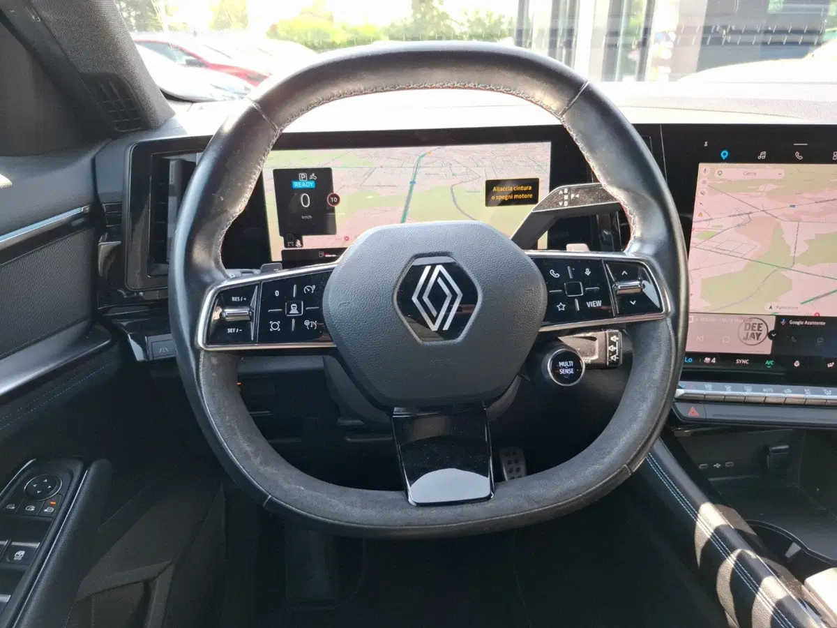 Renault Espace usata a Latina (13)