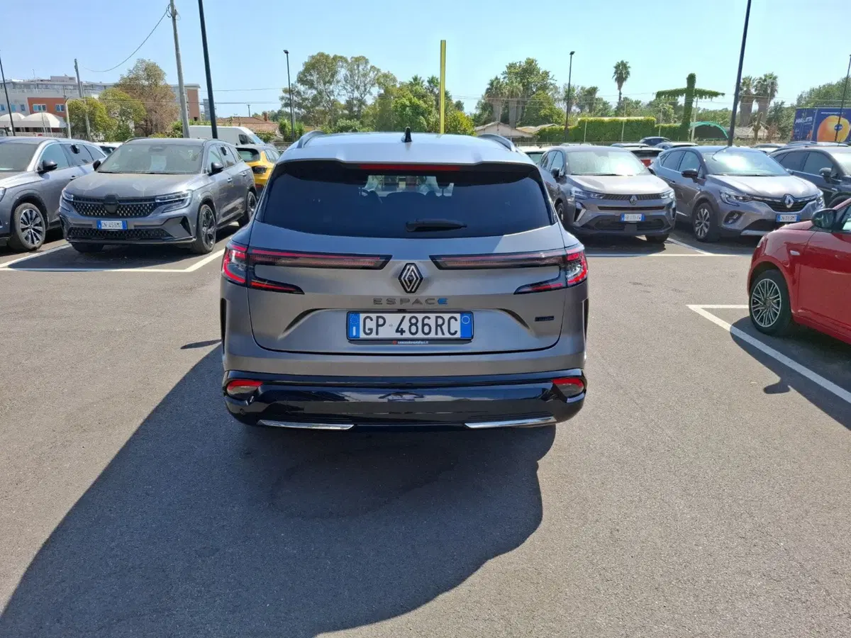 Renault Espace usata a Latina (5)