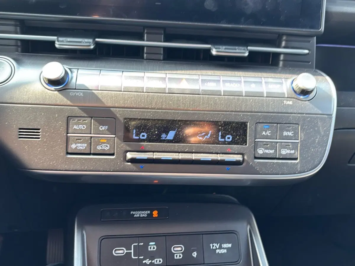 Hyundai Kona usata a Roma (18)