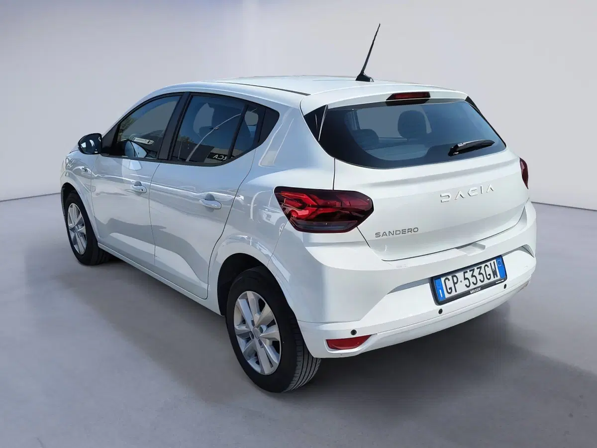 Dacia Sandero usata a Padova (7)