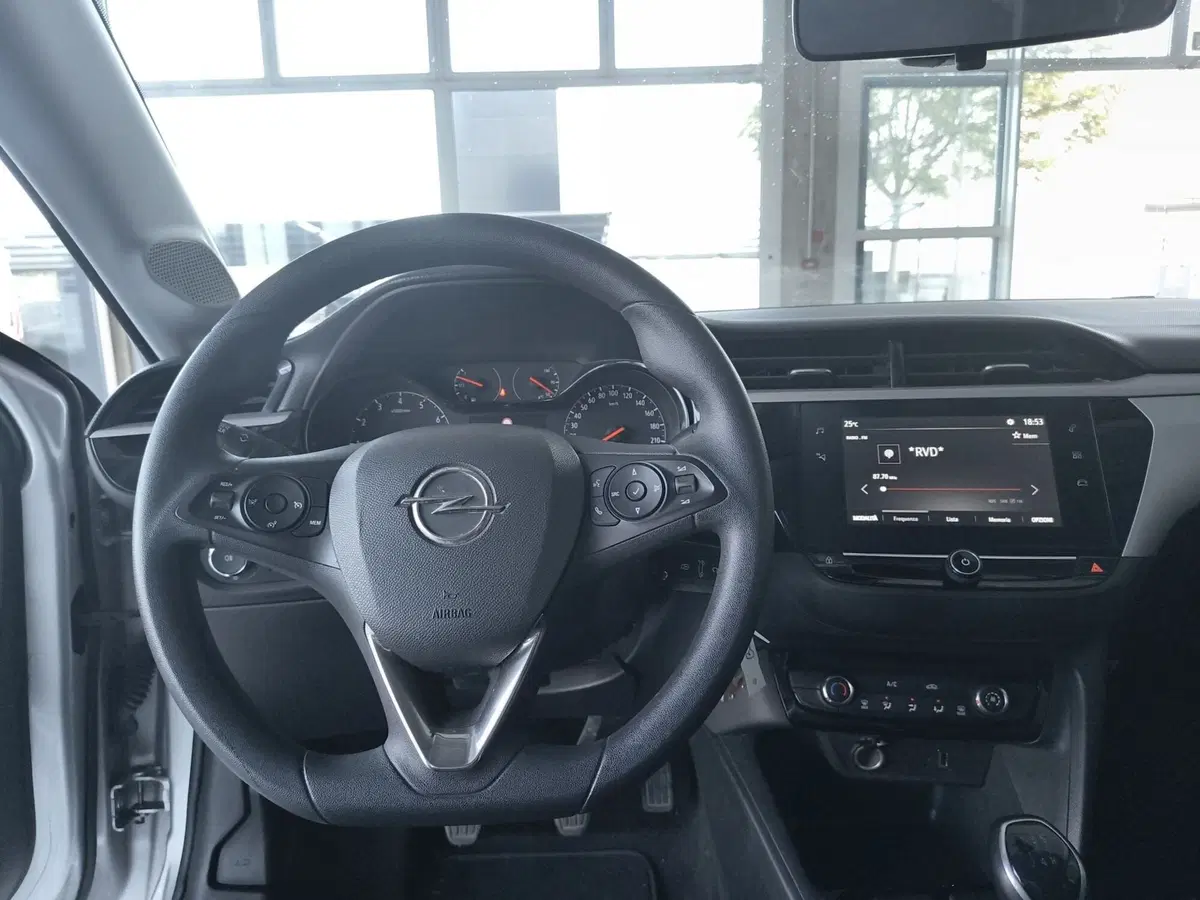 Opel Corsa usata a Padova (10)
