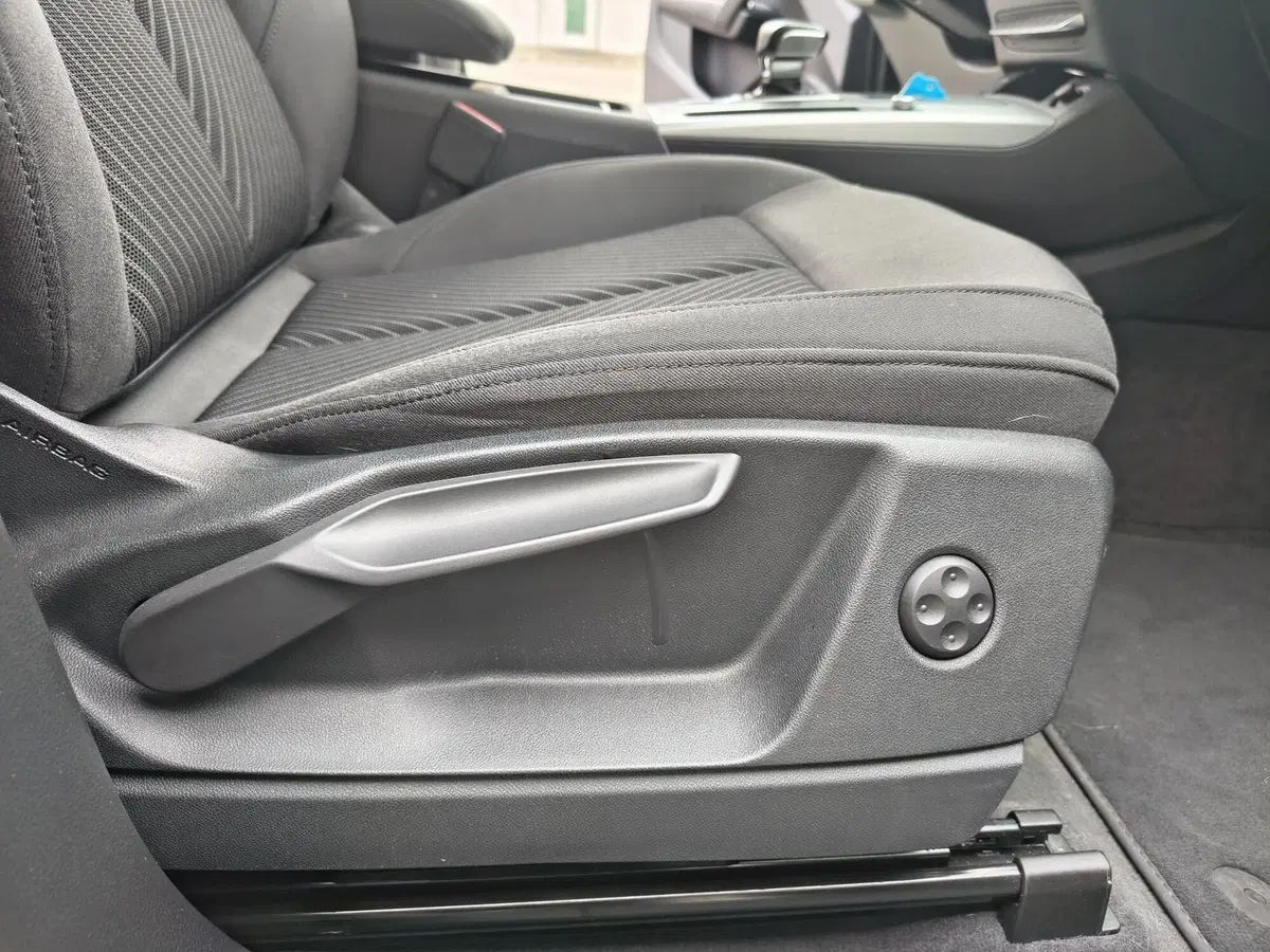 Audi Q5 Sportback usata a Padova (11)