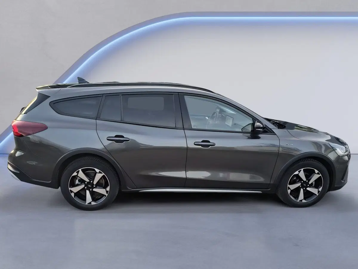 Ford Focus Station Wagon usata a Padova (8)
