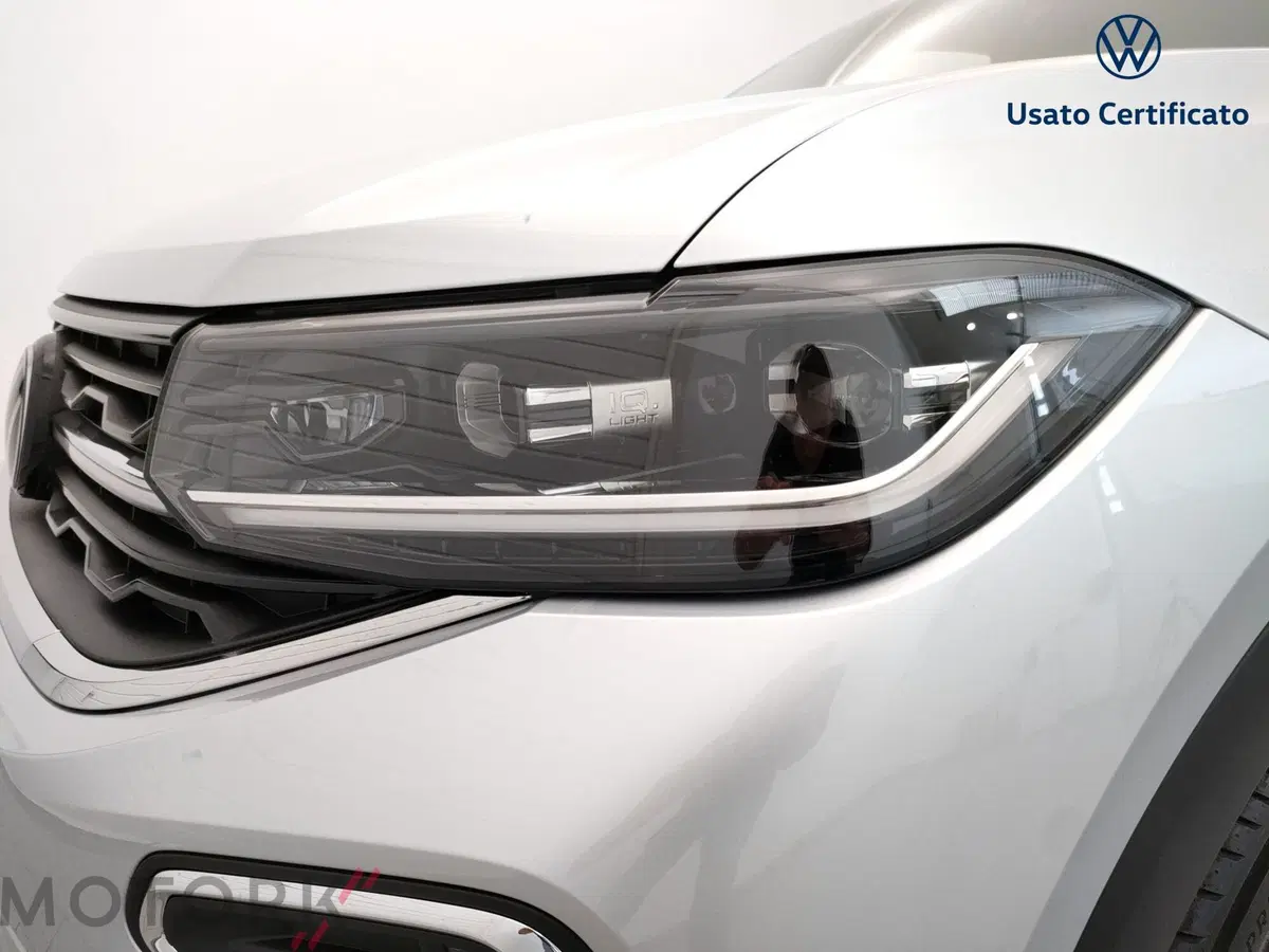 Volkswagen T-Cross nuova a Varese (7)