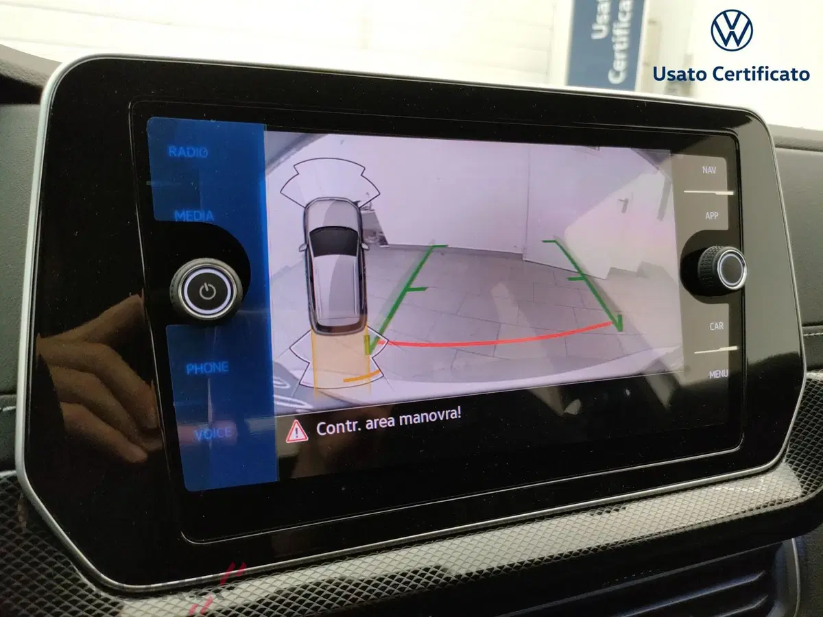 Volkswagen T-Cross nuova a Varese (16)
