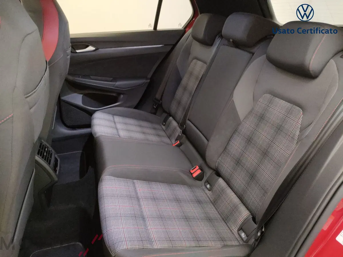 Volkswagen Golf nuova a Varese (10)