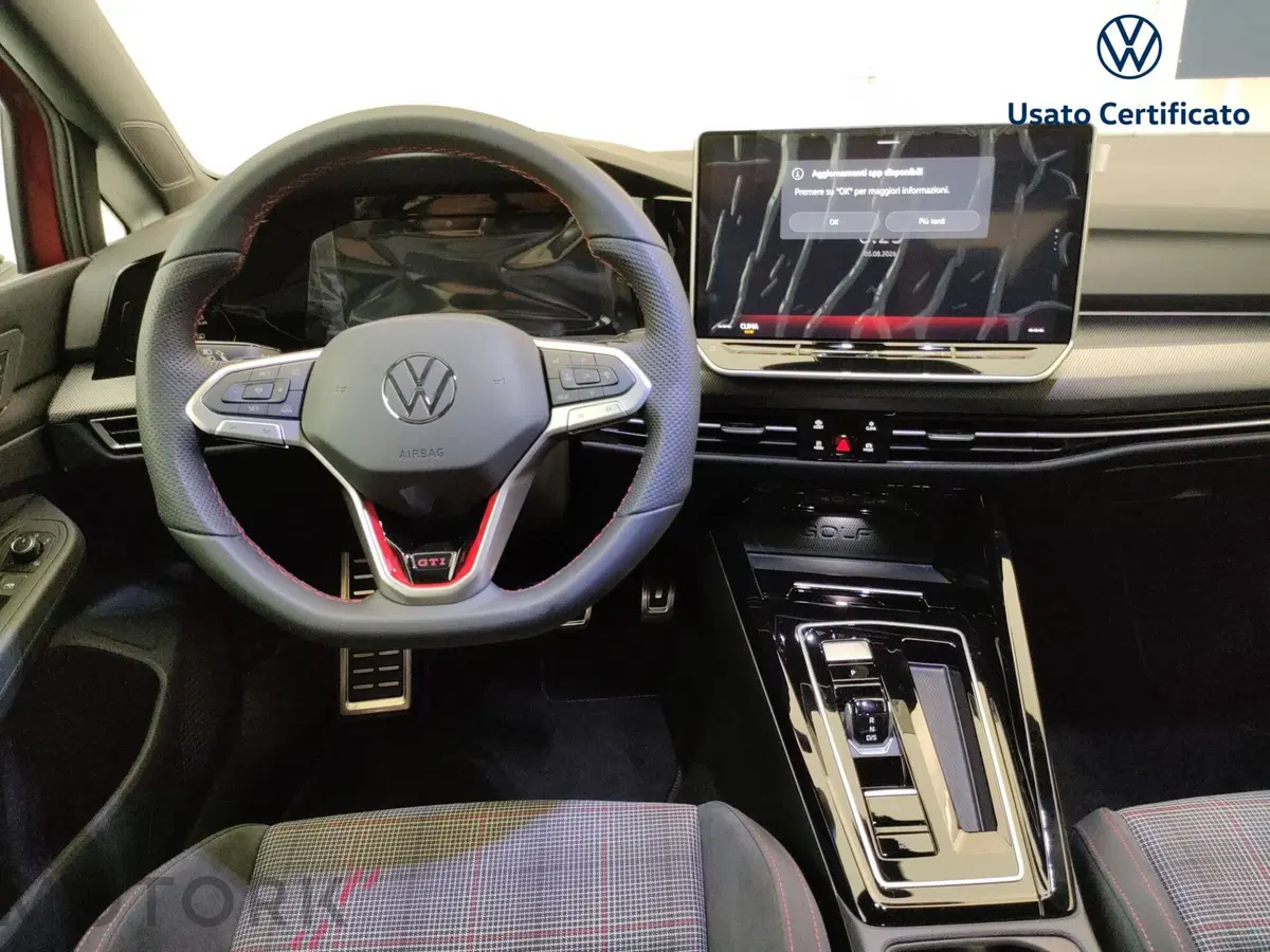Volkswagen Golf nuova a Varese (12)