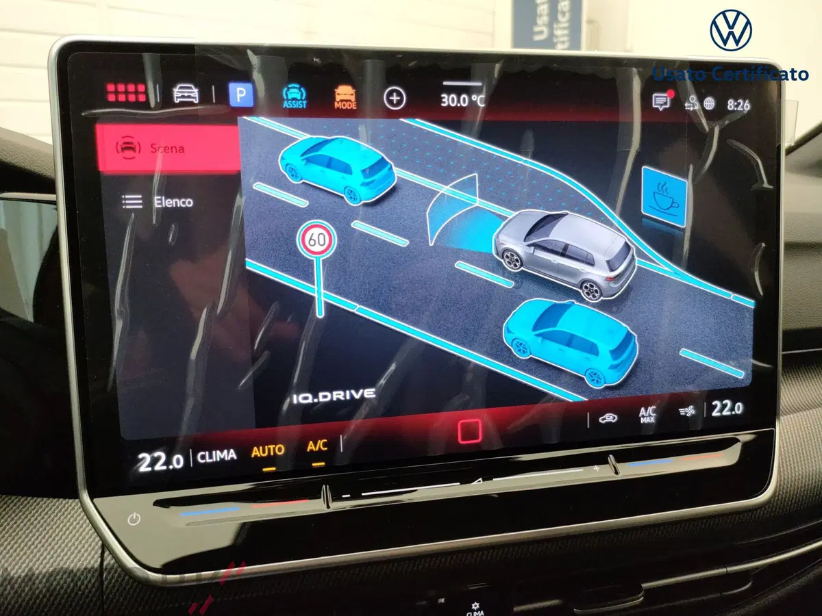 Volkswagen Golf nuova a Varese (14)
