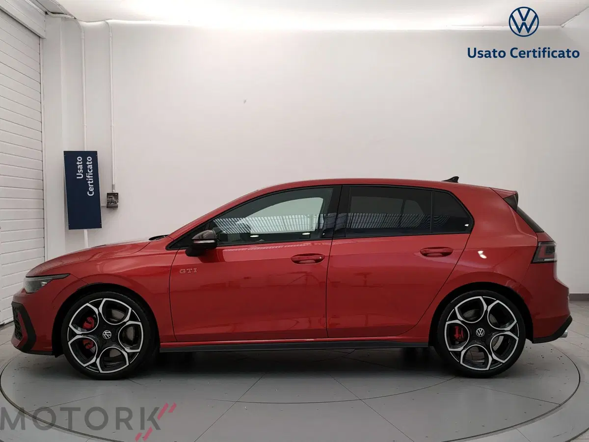 Volkswagen Golf nuova a Varese (3)
