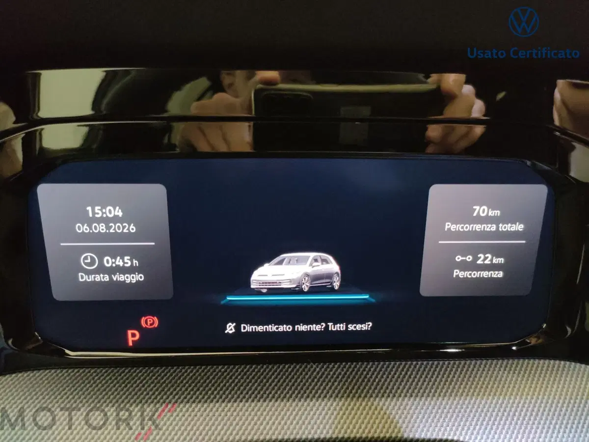 Volkswagen Golf nuova a Varese (17)