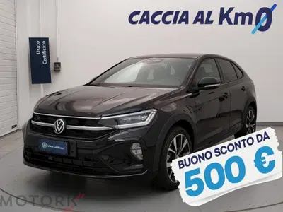 Volkswagen Taigo 1.0 tsi R-Line 115cv dsg nuova a Busto Arsizio
