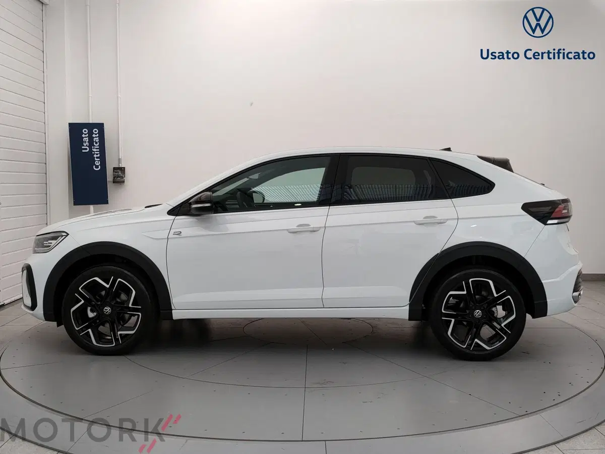 Volkswagen Taigo nuova a Varese (3)