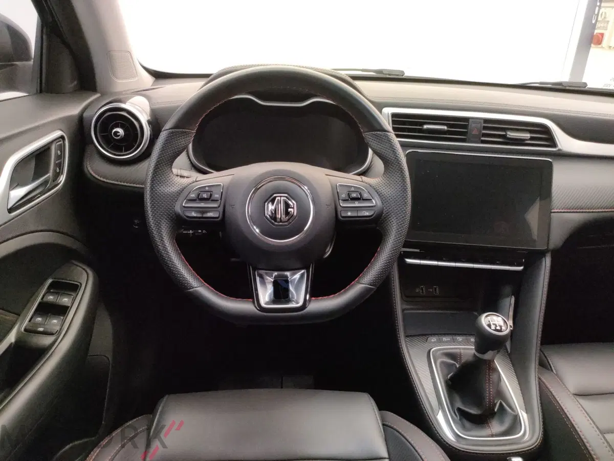 Mg ZS usata a Varese (12)
