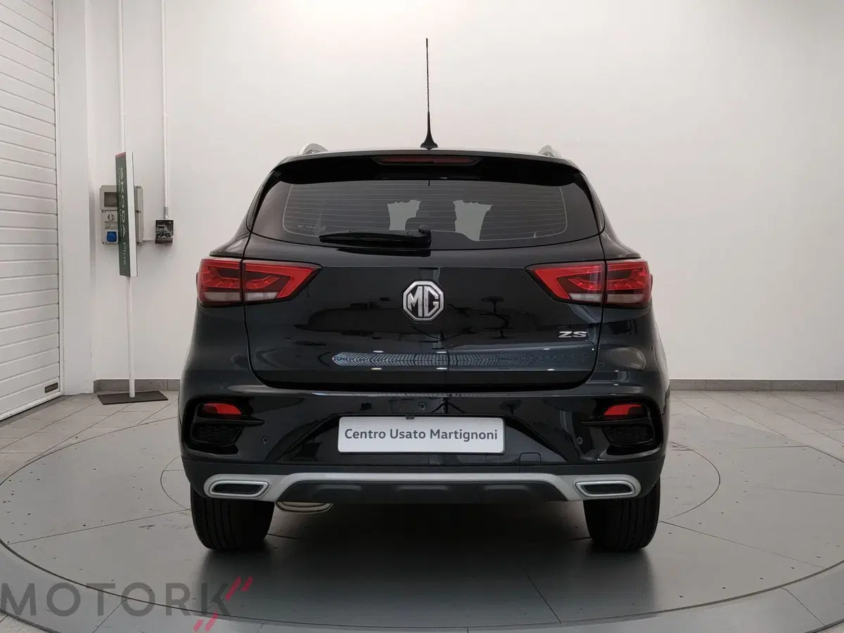 Mg ZS usata a Varese (4)