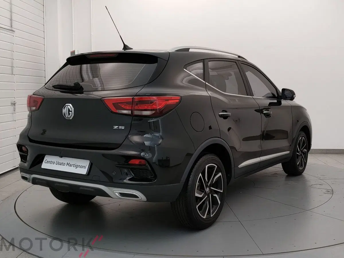 Mg ZS usata a Varese (5)