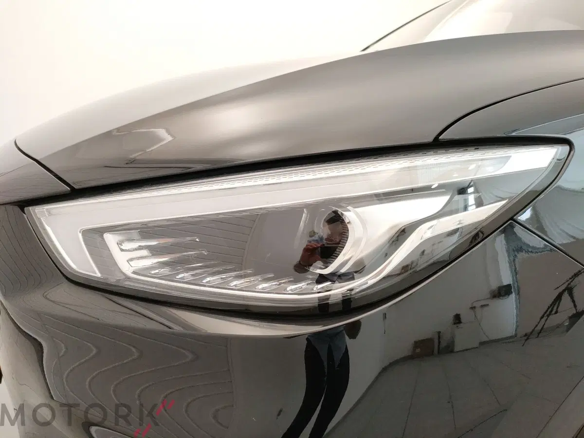Mg ZS usata a Varese (7)