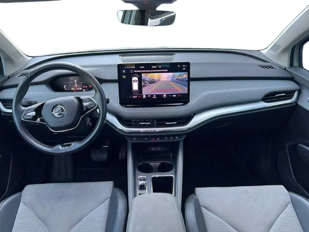 Skoda Enyaq usata a Grosseto (10)