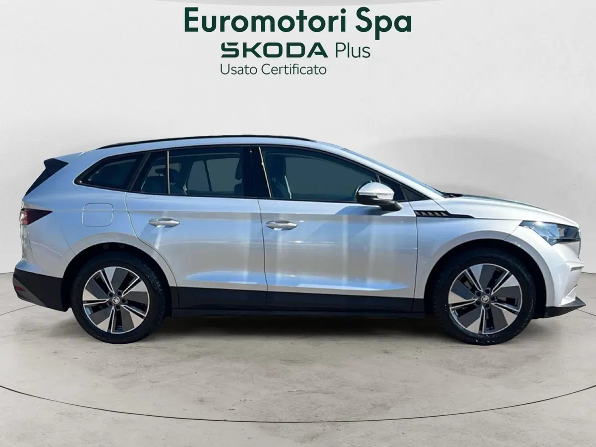 Skoda Enyaq usata a Grosseto (6)