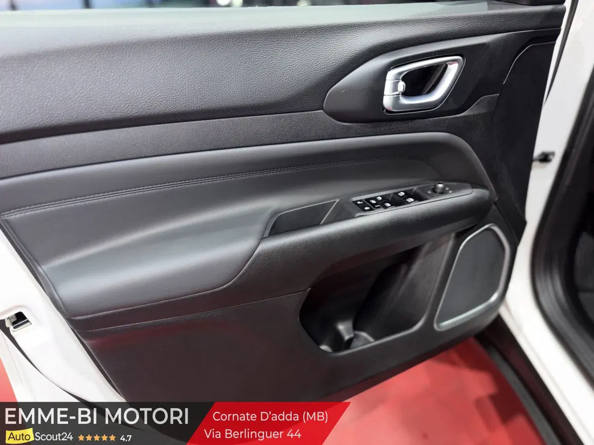 Jeep Compass nuova a Monza e Brianza (13)