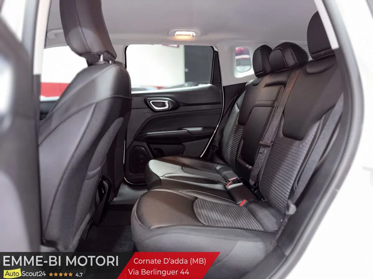 Jeep Compass nuova a Monza e Brianza (6)