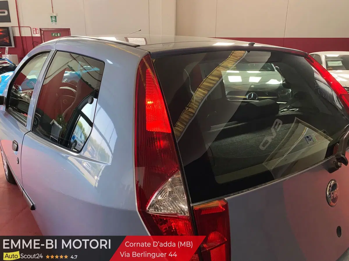 Fiat Punto usata a Monza e Brianza (15)
