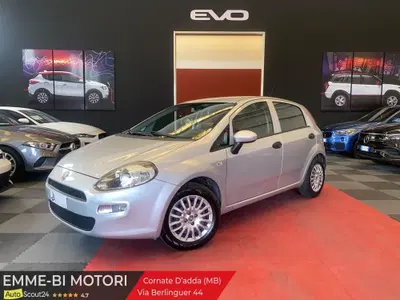 Fiat Punto 1.2 8V 5 porte Street del 2017 usata a Cornate d'Adda