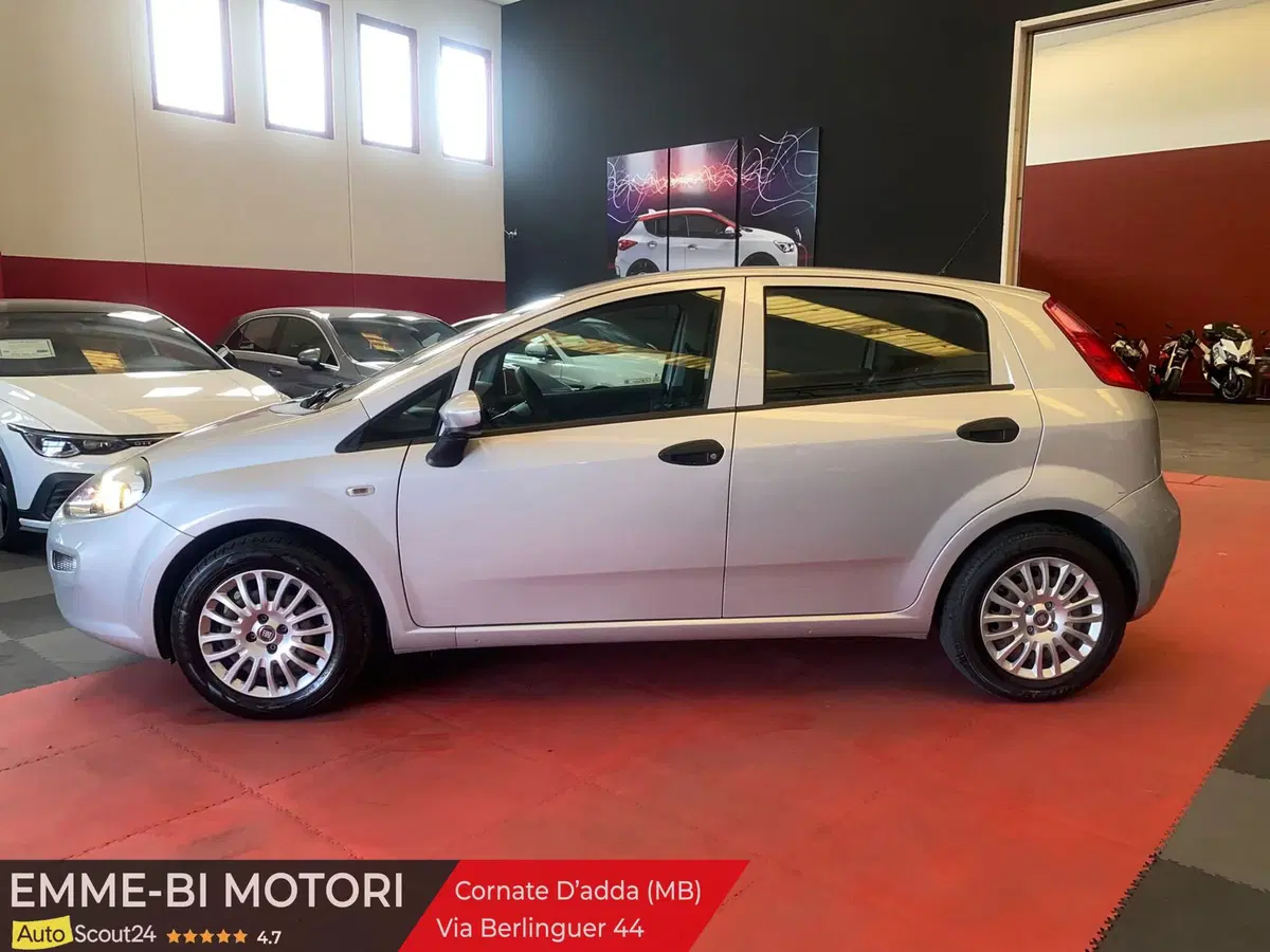 Fiat Punto usata a Monza e Brianza (4)