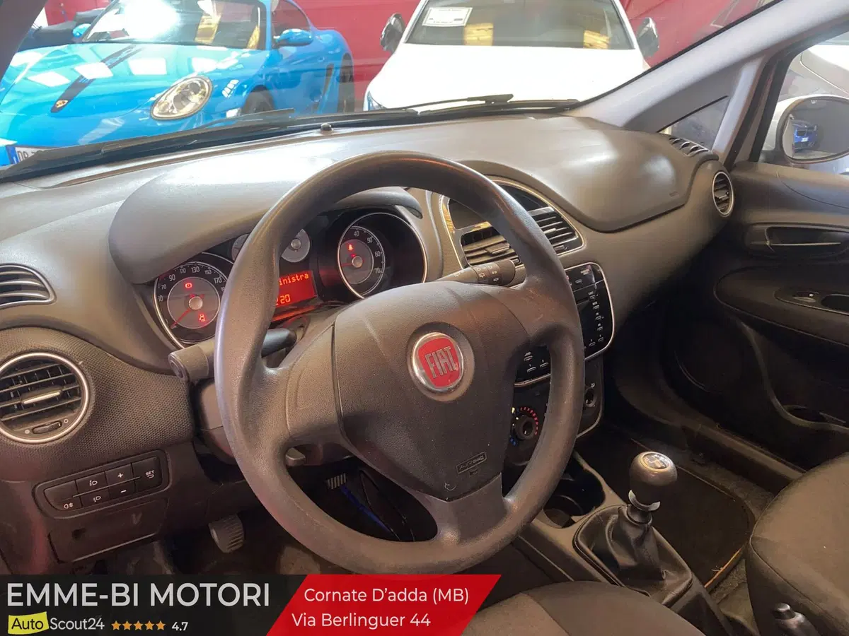 Fiat Punto usata a Monza e Brianza (7)