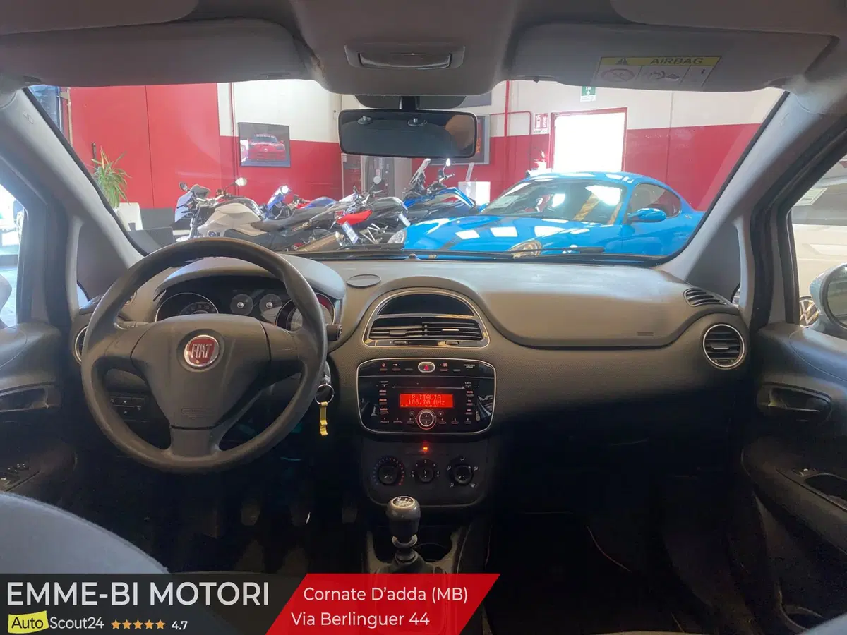 Fiat Punto usata a Monza e Brianza (9)