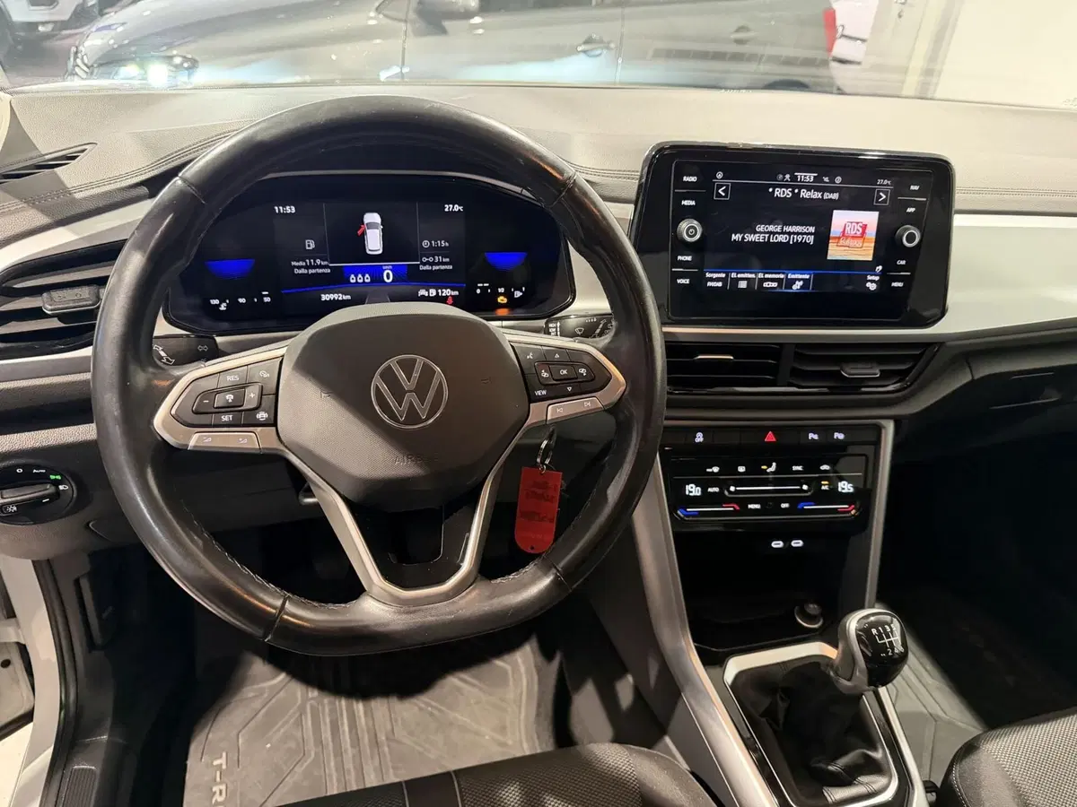 Volkswagen T-Roc usata a Genova (11)