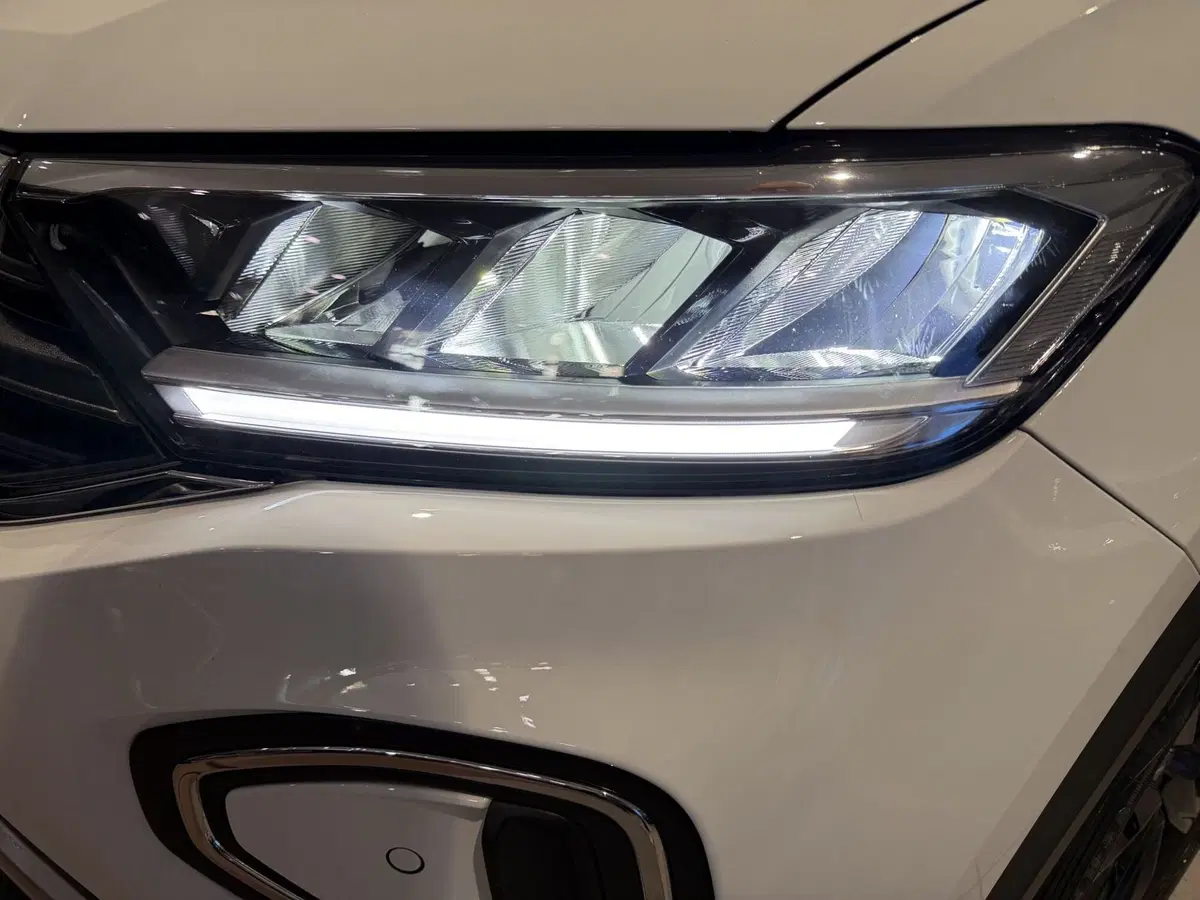 Volkswagen T-Roc usata a Genova (15)